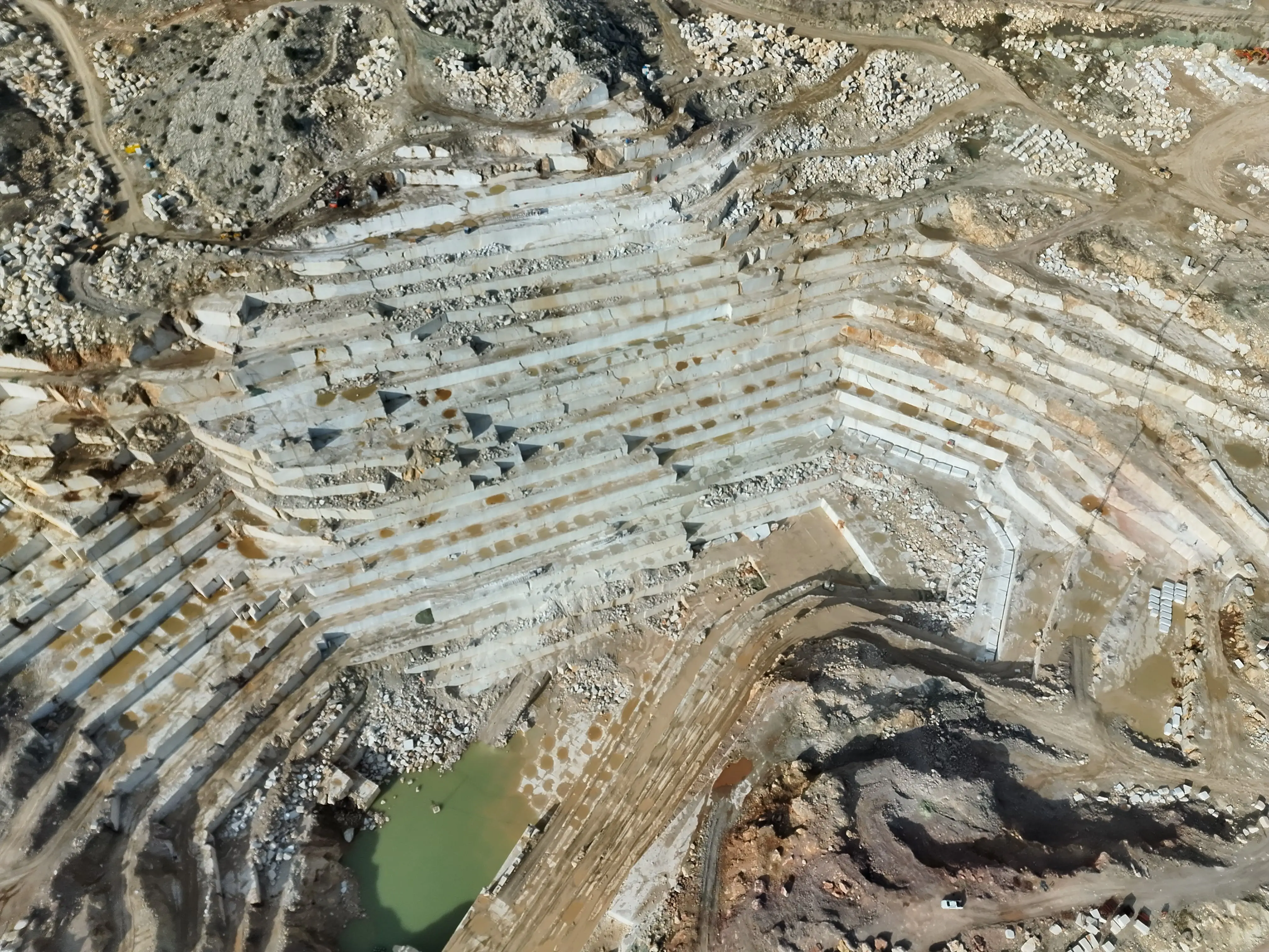 Erdemli ocakta blok kesimi 2